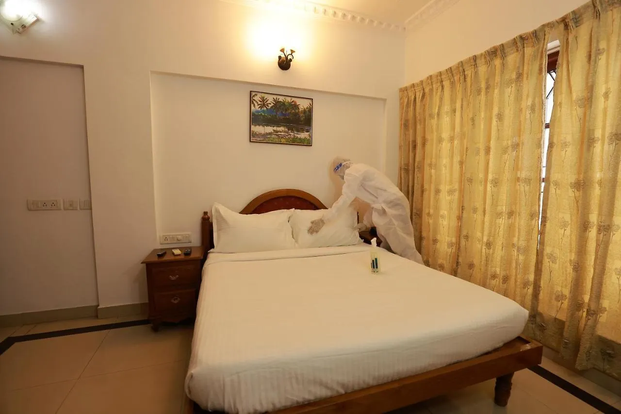 Hotel Teekay International Thiruvananthapuram 3*,